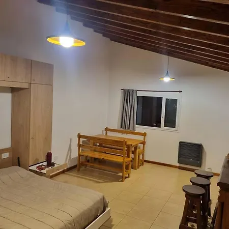 La Tranquera - Cabana Calida Y Versatil Trevelín Exterior foto